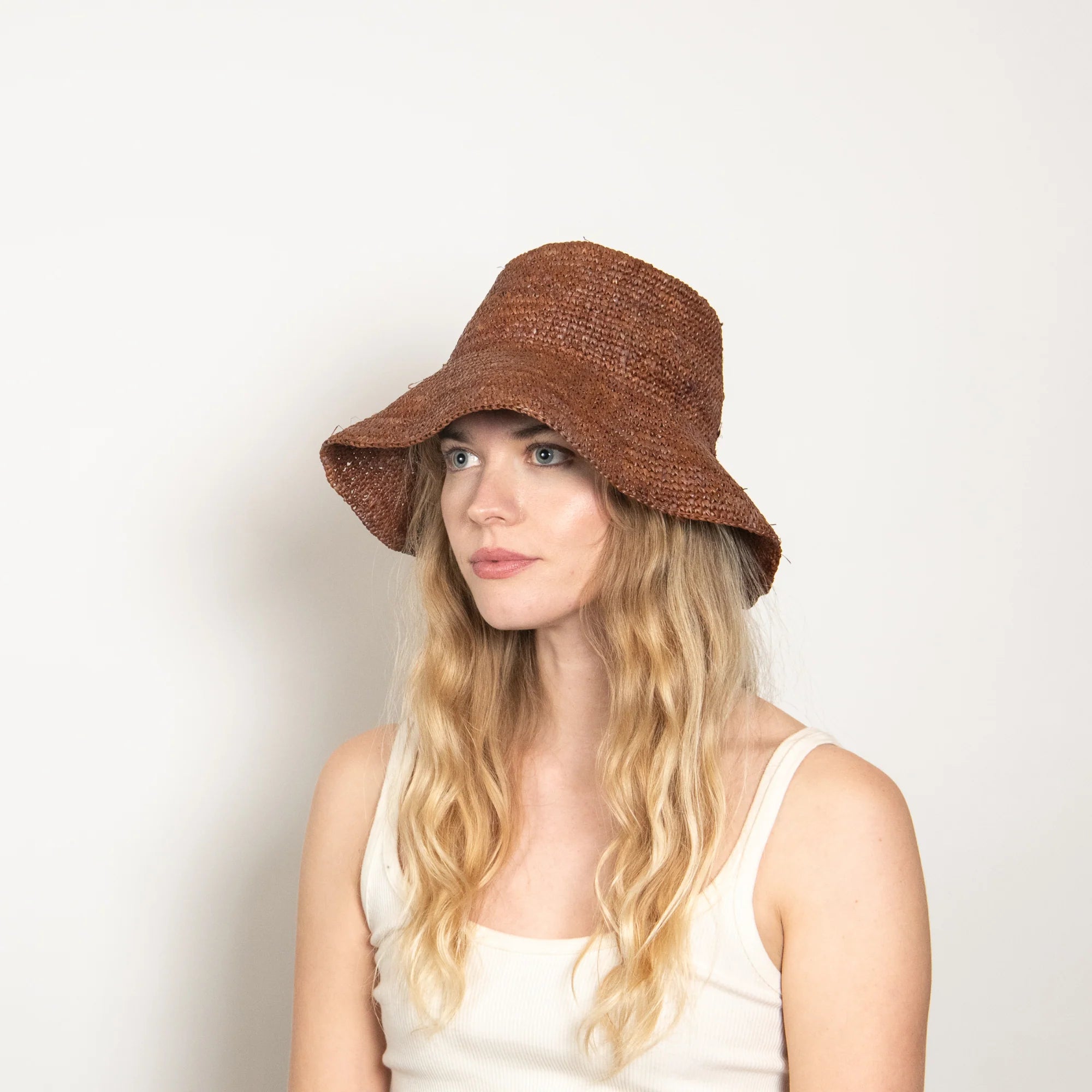 Tali Hat