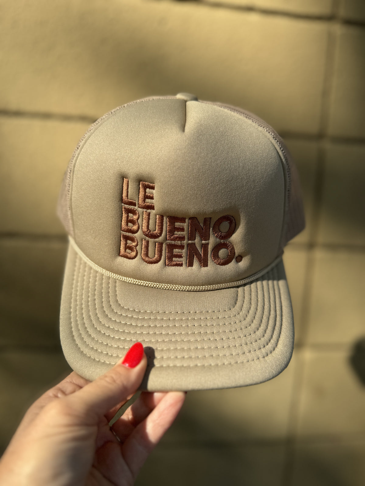 Le Bueno Bueno Trucker Hat- Sand