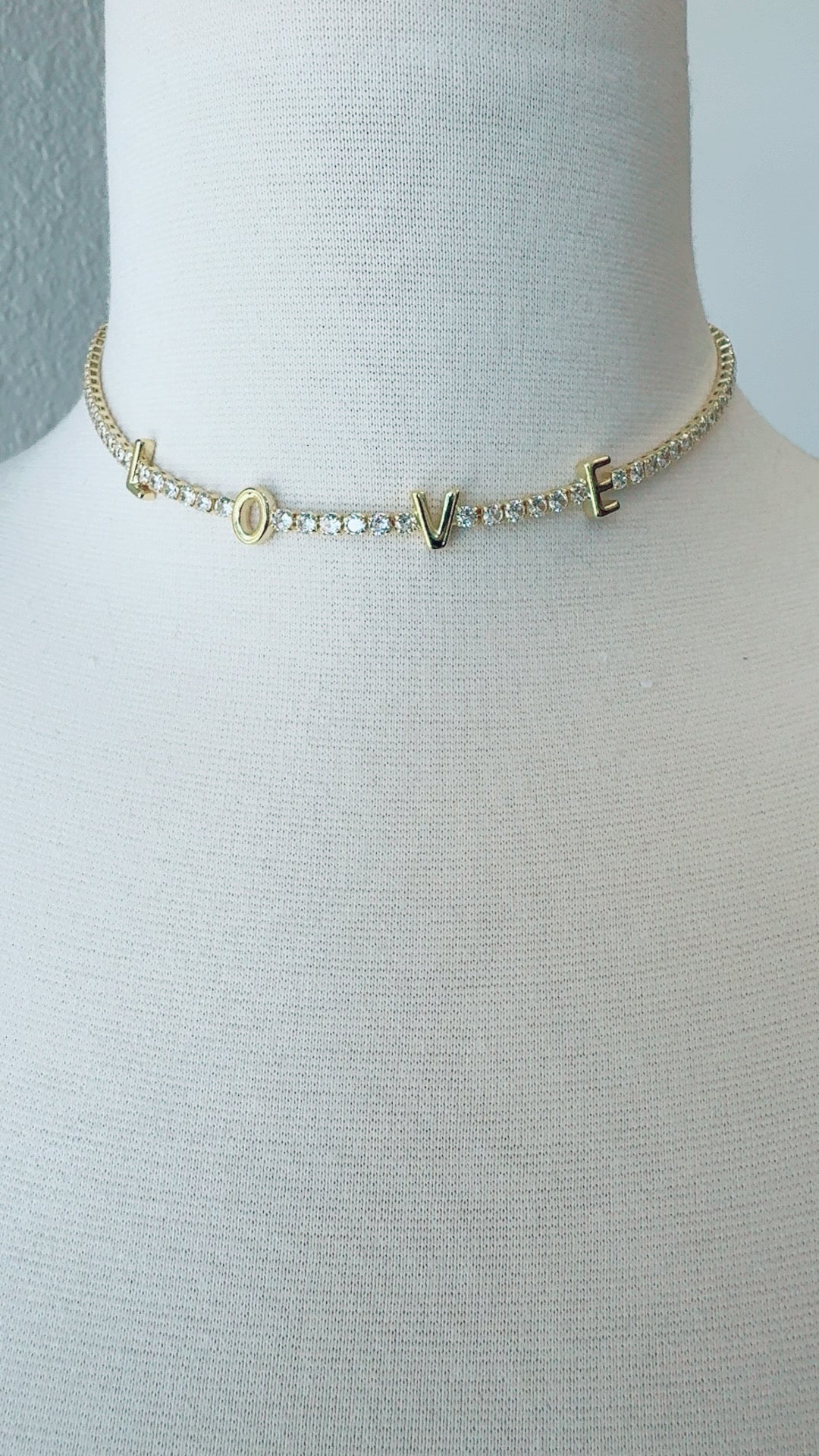 Love Tennis Choker