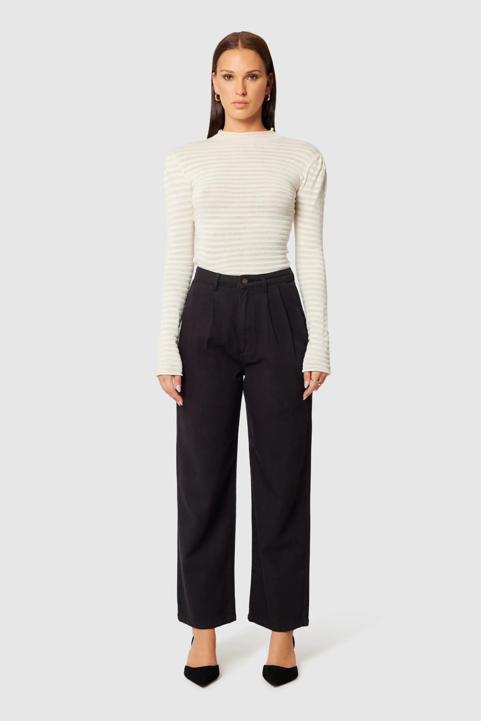 Chloe Pleat Linen Pant