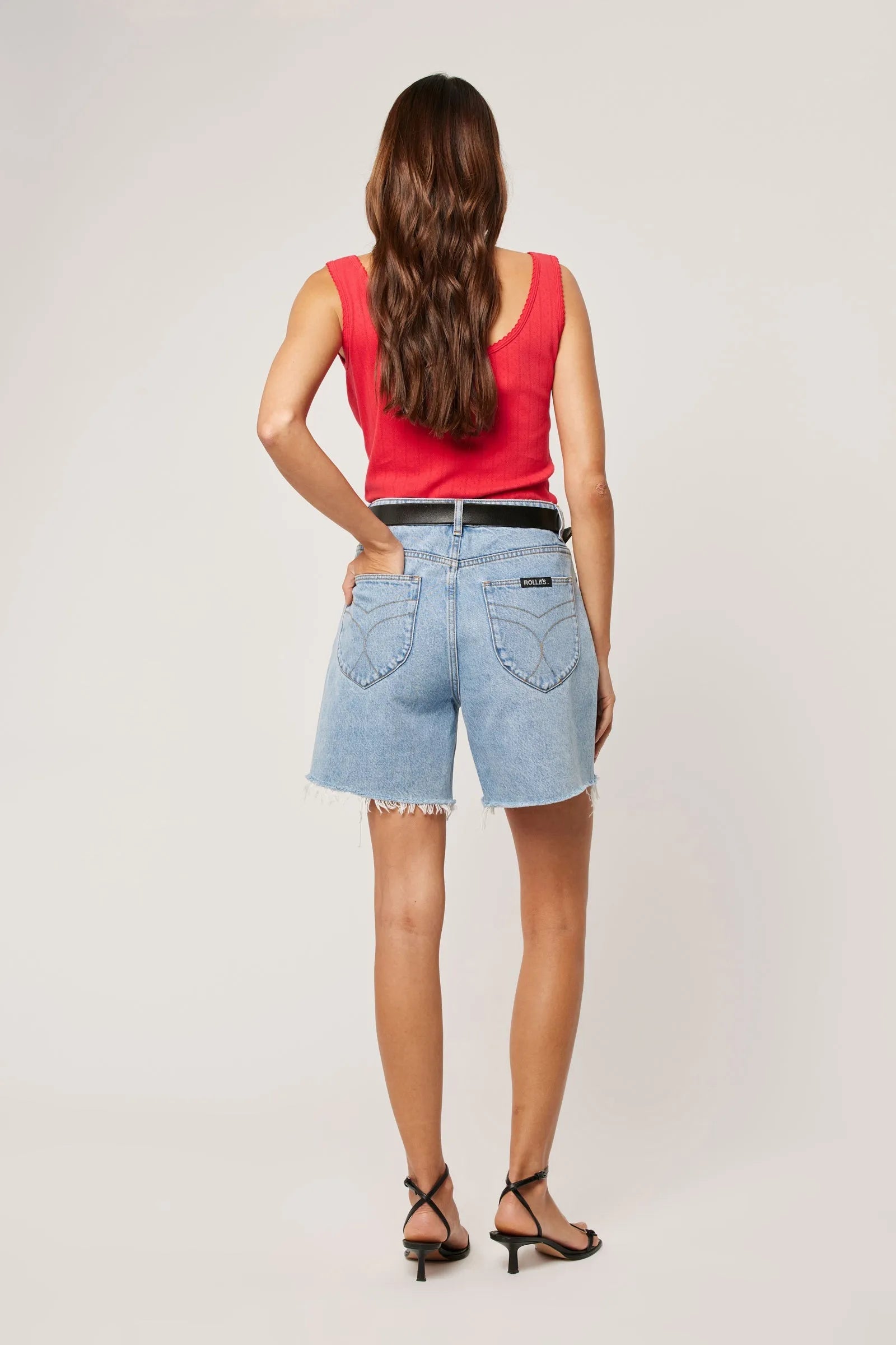 90s Relaxed Short