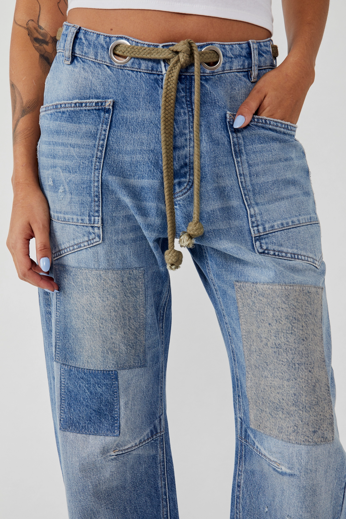 Moxie Low Slung Barrel Jeans