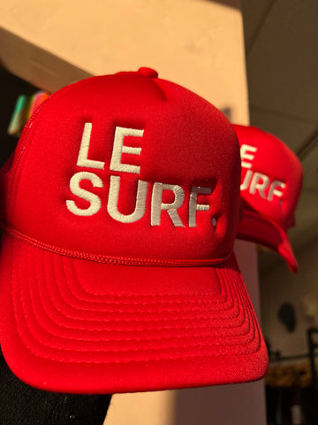 LE SURF. Red Trucker Hat