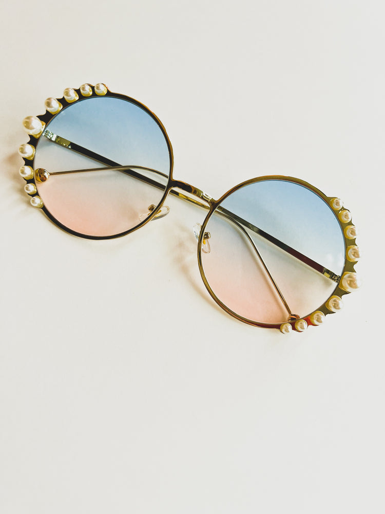 Kira Pearl Sunglasses Blue/ Pink Lenses