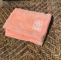 Más Amor Hair Towel